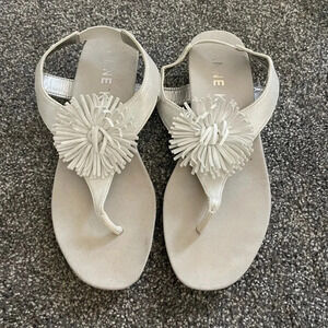Anne Klein Akizabela white sandals 7